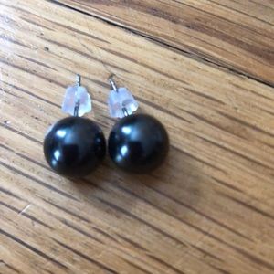 Black stud earrings.